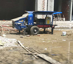 3月29日細(xì)石混凝土泵中建六局淮南萬達(dá)廣場(chǎng)